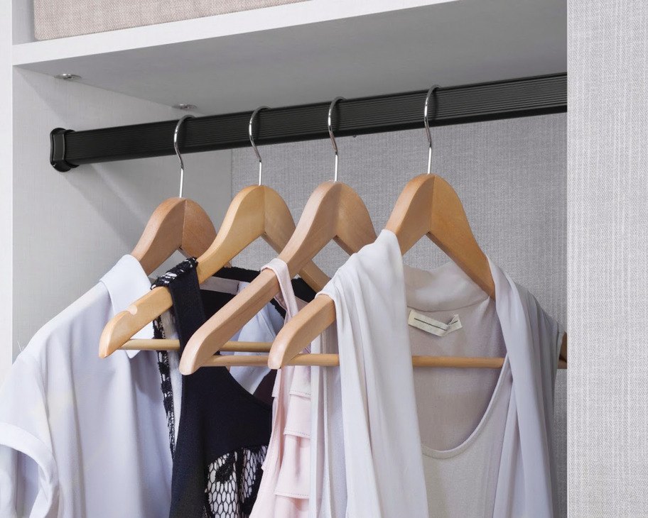 TAG Signature Collection Closet Rod